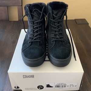 Cougar Waterproof Bootie, Size 10